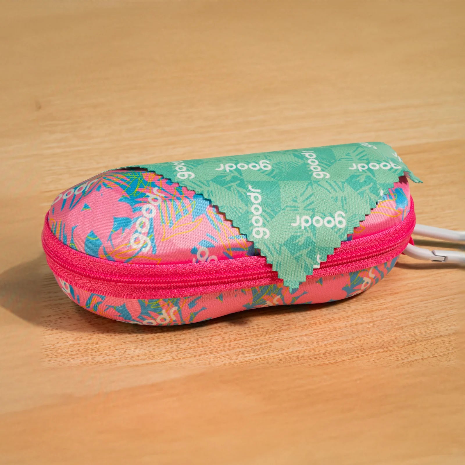 GOODR We Make a Good Case - Hard Sunglasses Case